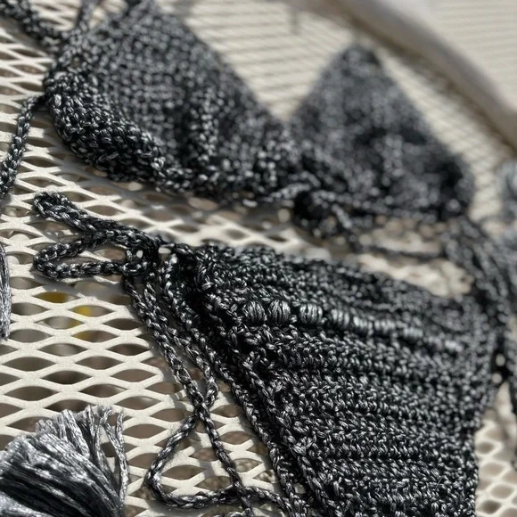 SHIMMERING CROCHETED SILVER BIKINI - Picture 9 of 9